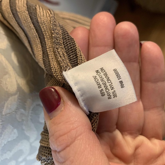 WORTH New York Neutral Ribbed Fit and Flare Skirt Size Medium - Picture 6 of 7